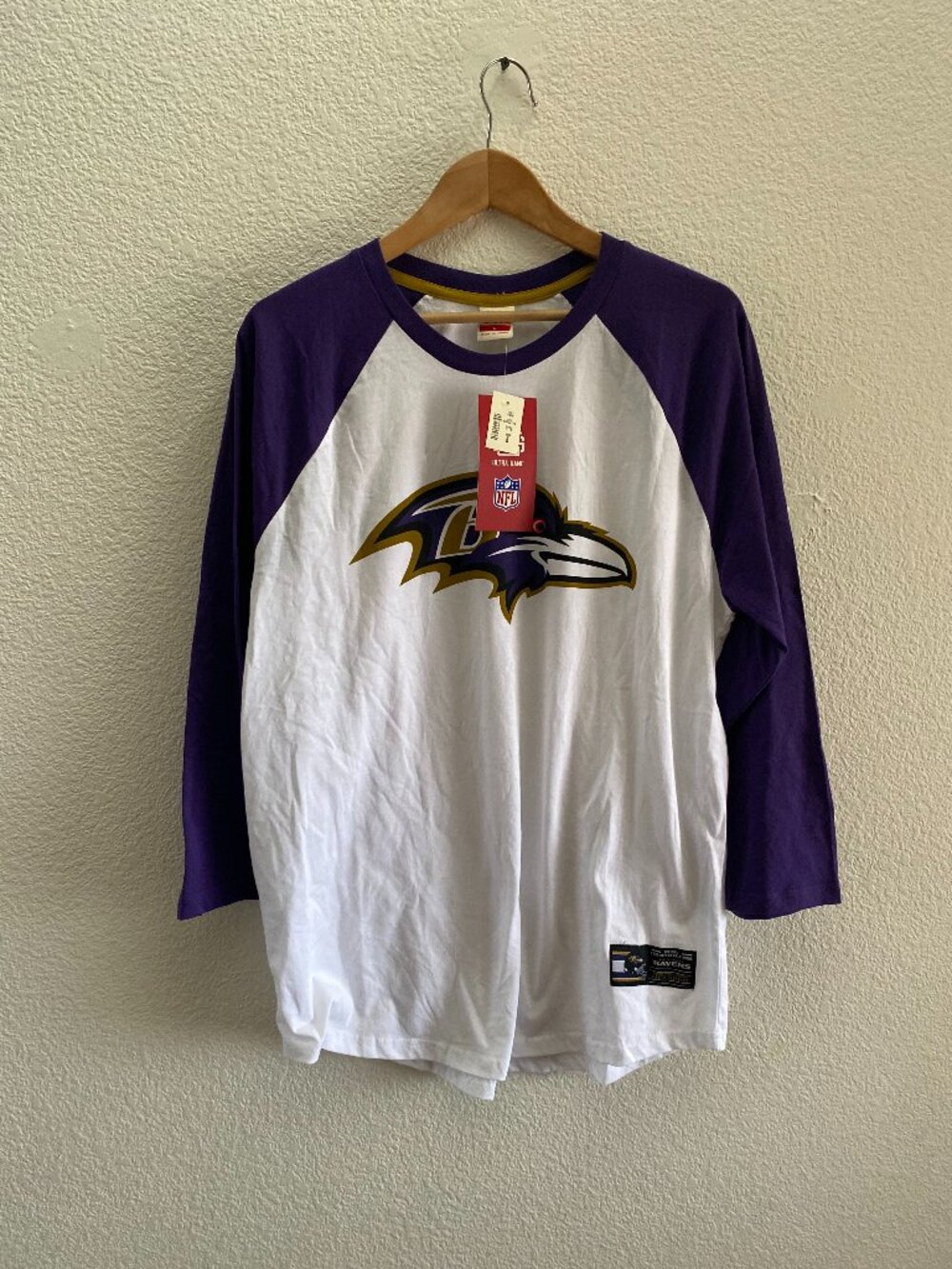 NWT Baltimore Ravens Football NFL Ultra Game Raglan T-Shirt Men's Large NEW